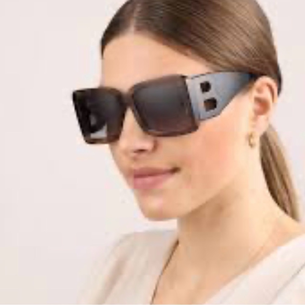 Burberry Black Sunglasses with Bold Logo